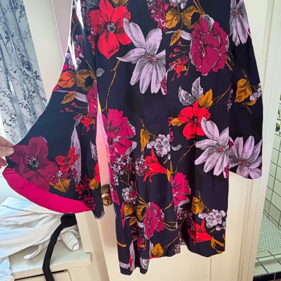 Fun multi-colored Trina Turk party dress - Picture 4 of 11